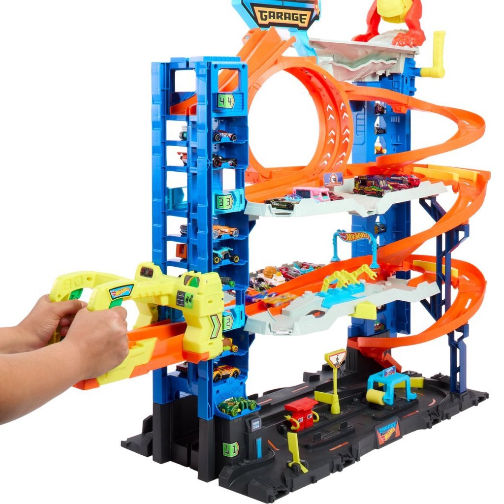 Hot Wheels City Ultimate Garage Playset + 2 Cars - Multi-Level, Suitable for Ages 5+