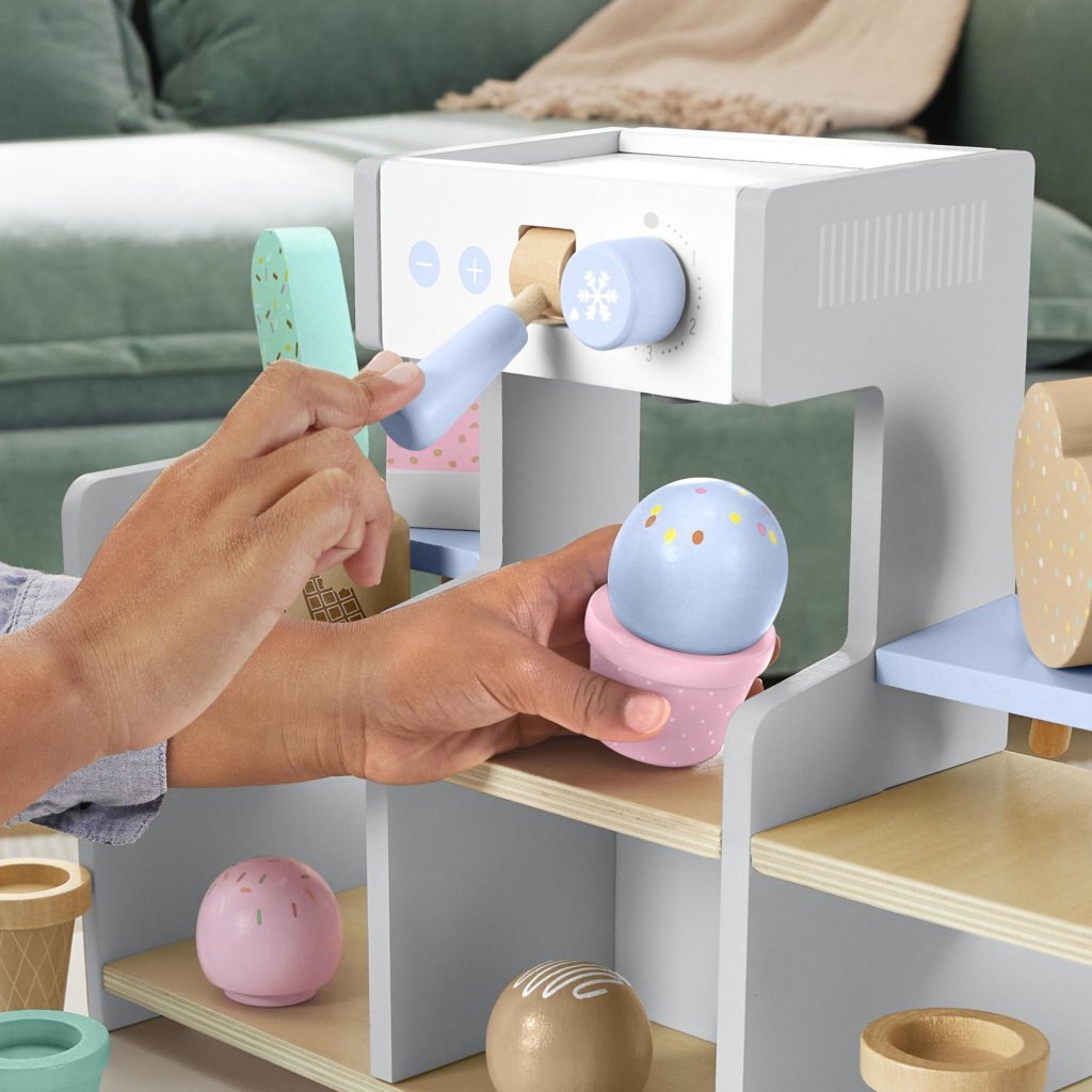 Fisher Price Wooden Ice Cream Parlor Playset 18-Piece Set