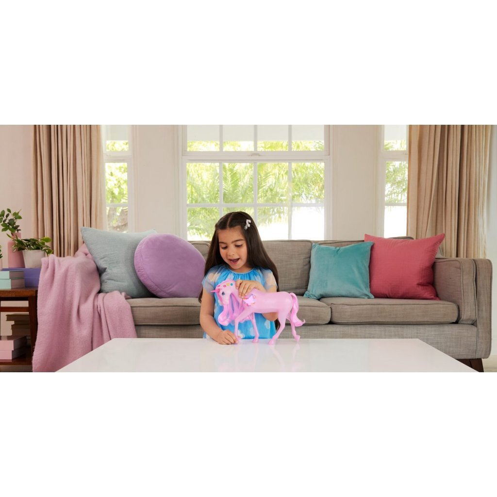Barbie Fantasy Eenhoorn + Licht en Geluid