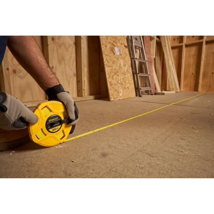 STANLEY Measuring Tape 30 m x 12.7 mm Fiberglass 0-34-297