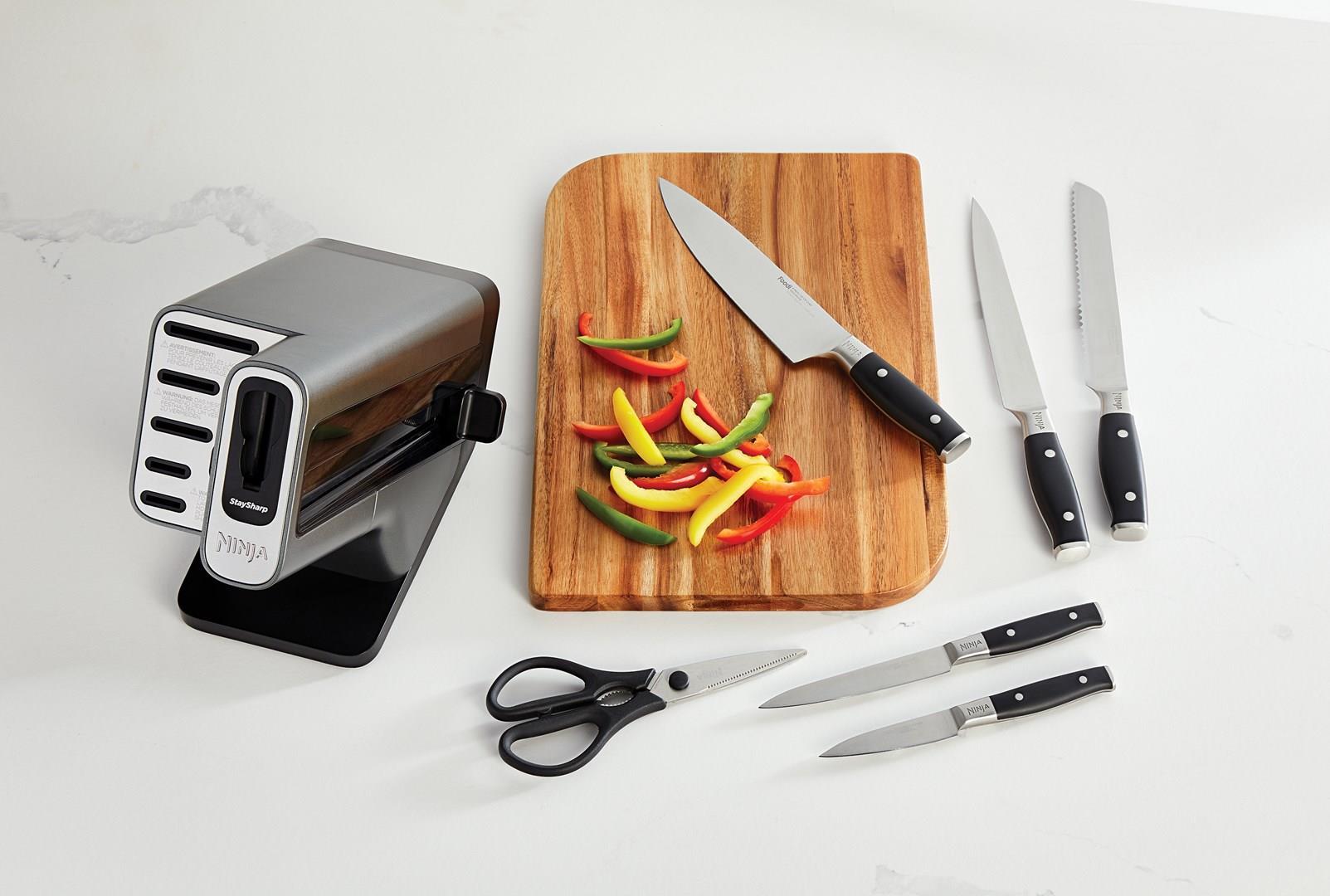 Ninja K32006EU Knife Block with Integrated Sharpener, 6-Piece Set - K32006EU
