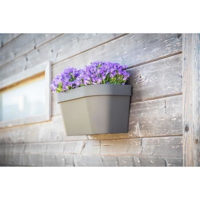 GARDEN ID Wall-Mounted Planter - Star Taupe - 36 x 16 cm - Water Reservoir with Overflow System - Recycled