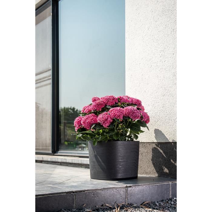 GARDEN ID Planter with Water Reservoir - Respect Black-Anthracite - 20 x 20 cm - 100% Household Waste - Recyclable