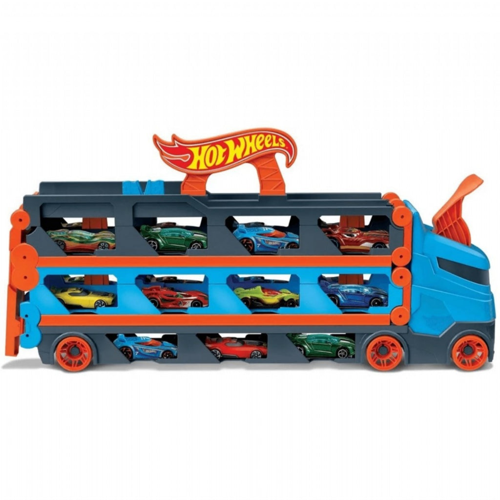 Hot Wheels Speedway Hauler + 3 Cars