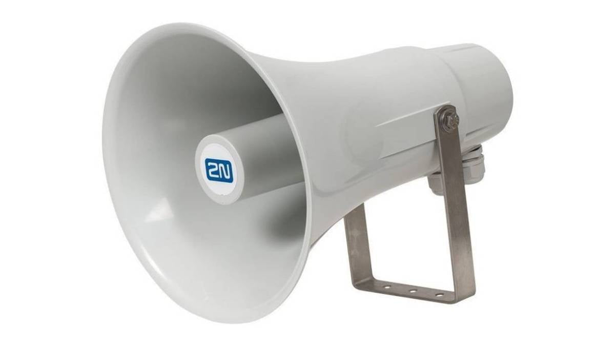 2N SIP Speaker Horn IP Speaker for PA System PoE White RAL 7035 (914422E)