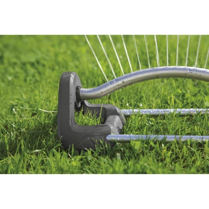 GARDENA Aqua S Oscillating Sprinkler - Coverage Area 220m² - Maximum Range 17 m