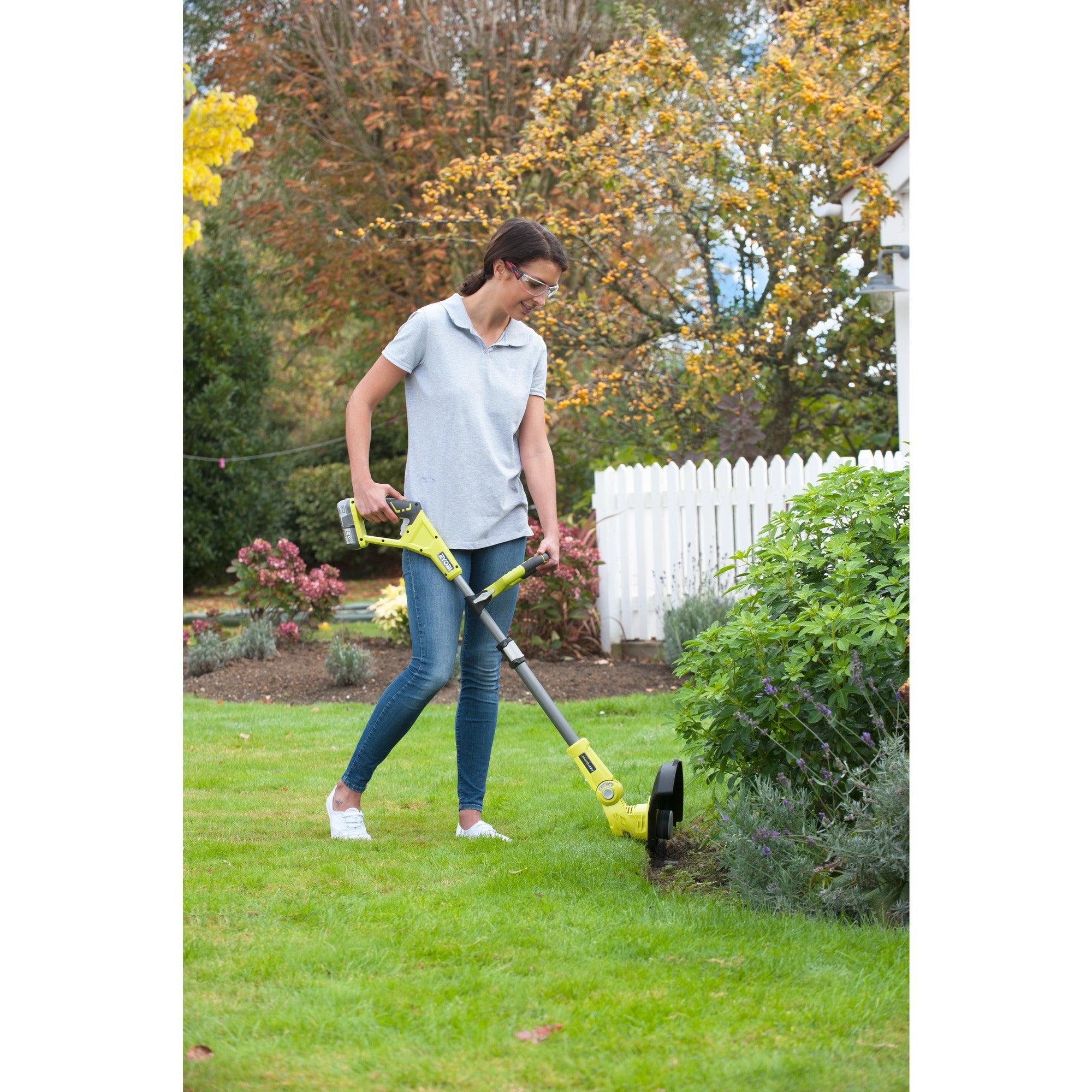 RYOBI Cordless Grass Trimmer 18V RLT183222S