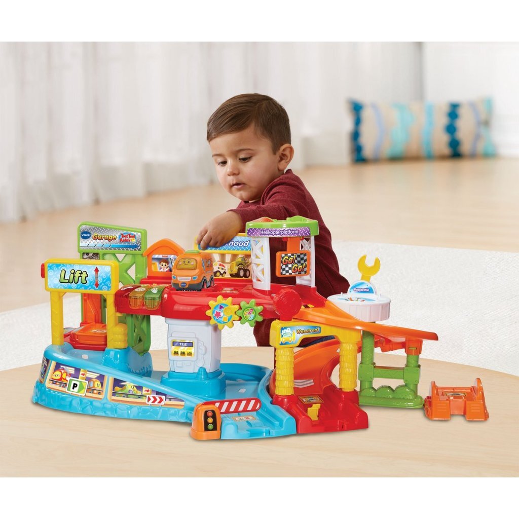 VTech Toot Toot Garage - Light and Sound - Includes Teun the Tow Truck