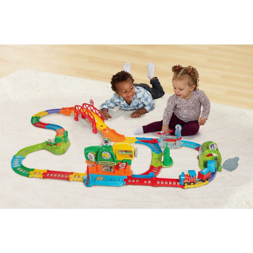 VTech Toot Toot Adventure Train Set with Lucas Locomotive + Light and Sound
