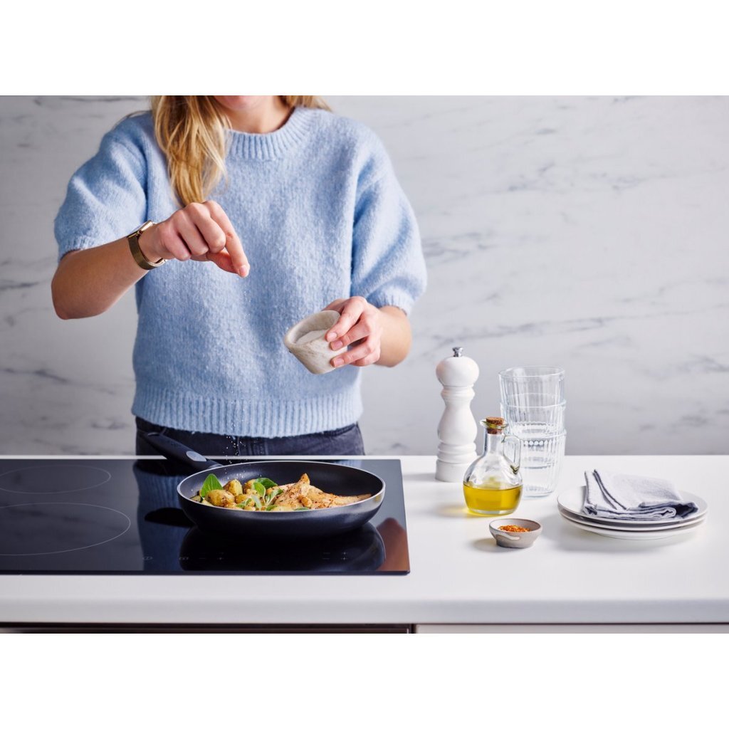 Beka Pro Induc Frying Pan 30 cm Black - 100% PFAS-free, Ceramic Non-Stick, Induction Compatible