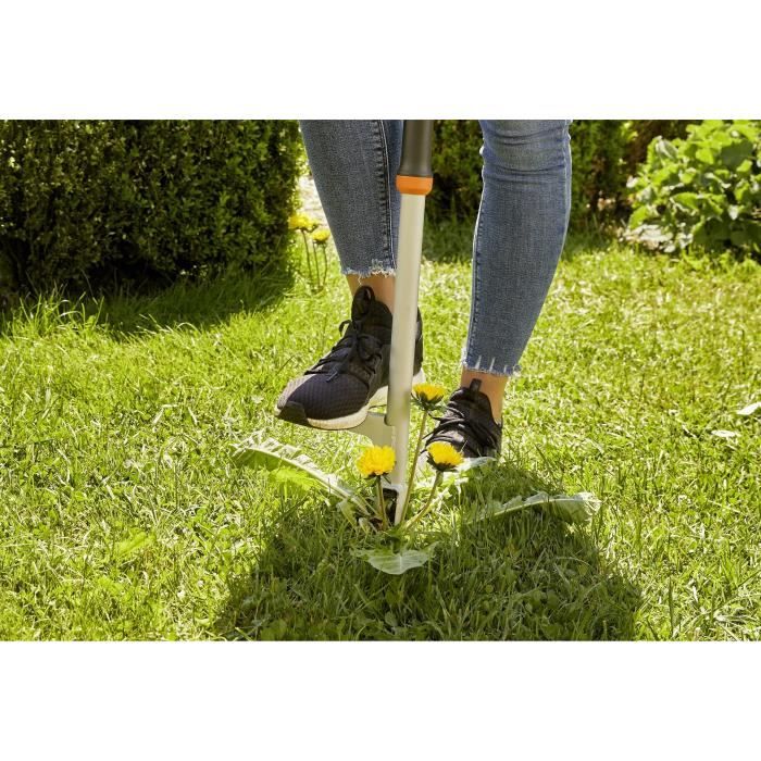 GARDENA Lawn Weeder - Ergonomic Handle - Eco-Friendly Weed Control - (3518-26)