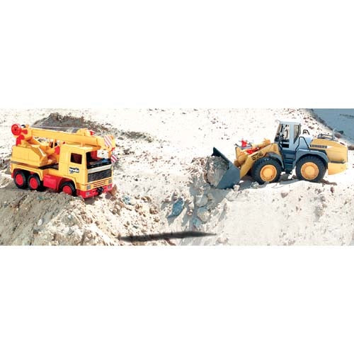 Brother Shovel Liebherr 1:16 Scale Toy Model