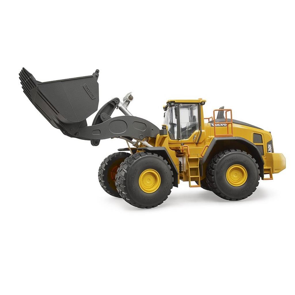 Bruder Volvo L260H Shovel 1:16