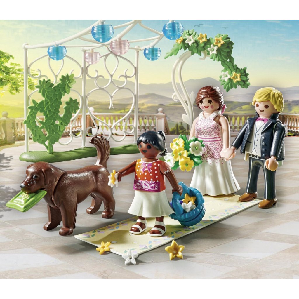 Playmobil City Life Wedding Reception 71365 - Outdoor Ceremony Playset for Ages 4+