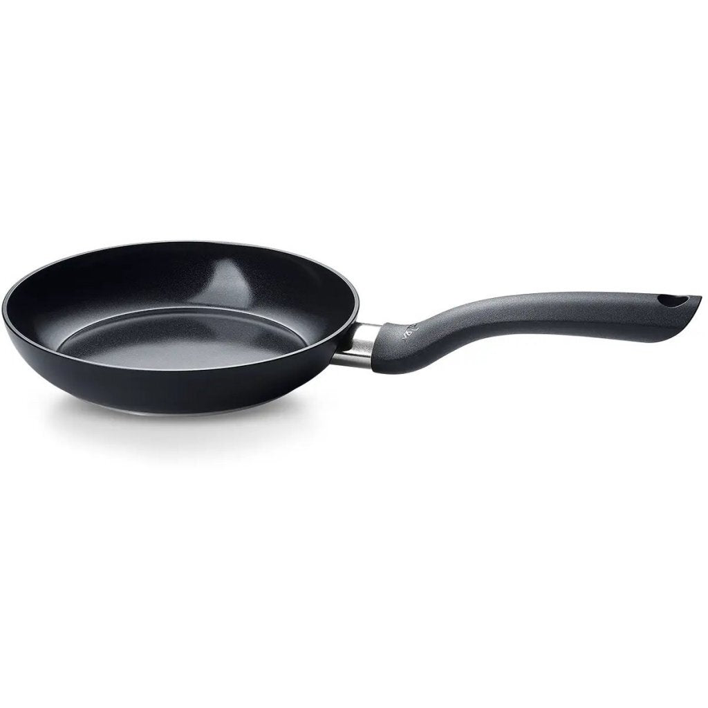 Fissler Essential Frying Pan 26 cm Black - PFTE-free, Ceramic Non-Stick - Electric, Gas, Induction