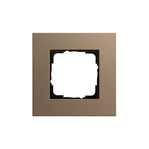 GIRA 0211 221. Produktfarbe: Bräune, Markenkompatibilität: GIRA, Material: Polycarbonat, Holz. Breite: 95 mm, Höhe: 95 mm, Dicke: 9,9 mm (0211221) afbeelding 1
