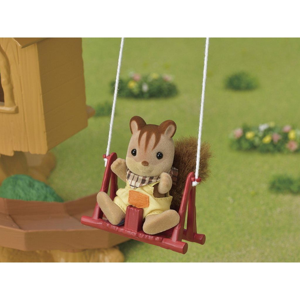 Sylvanian Families Adventure Treehouse 5450 - Playset with Rope Swing and Slide