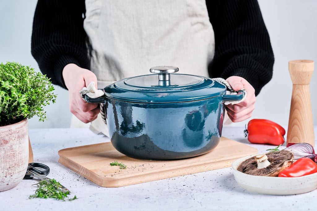 Cocotte avec couvercle - COSY & TRENDY - FONTESTIC - Fonte émaillée- Ø28 cm - 6,15 L - Tous feux dont induction - Bleu afbeelding 3