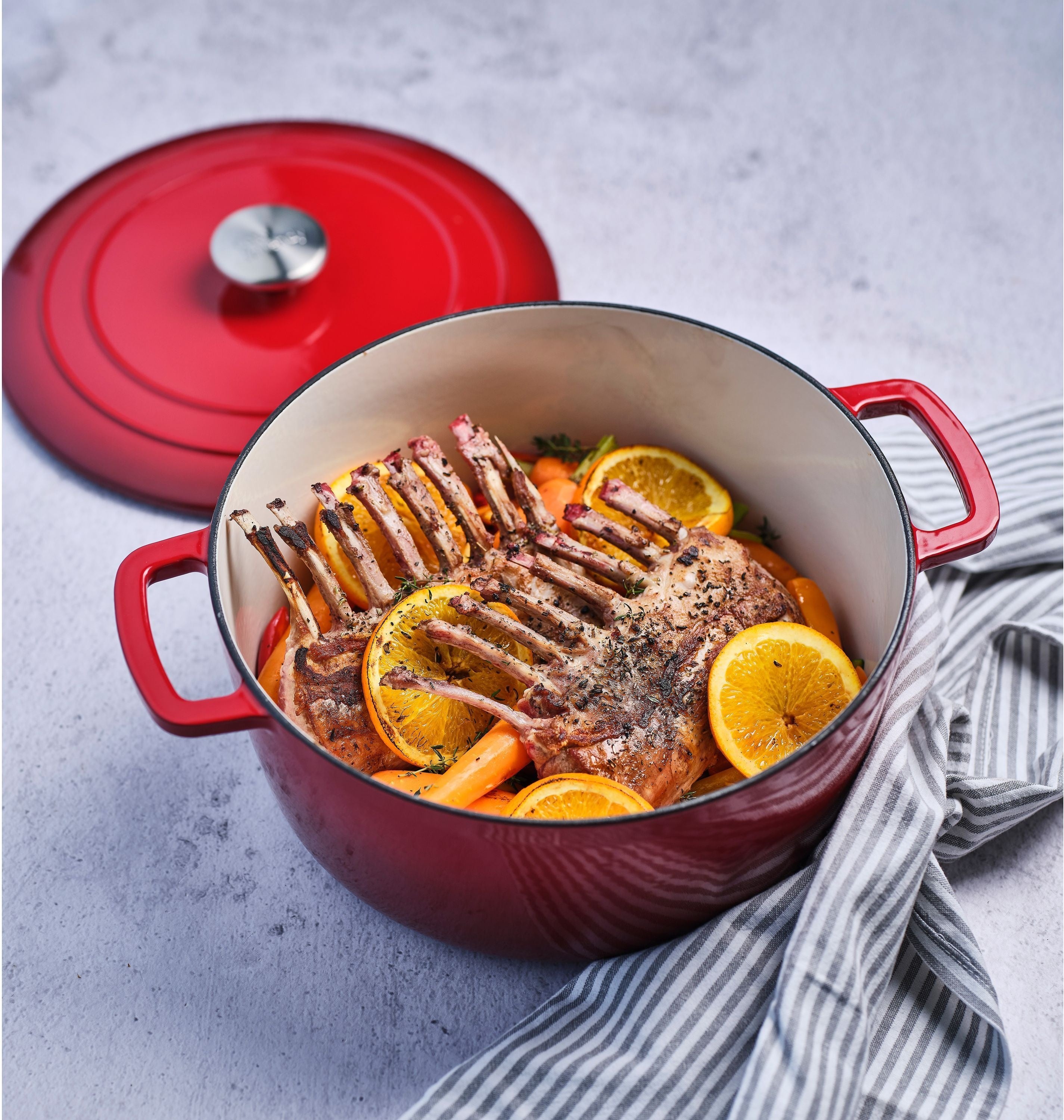 Cocotte avec couvercle - COSY & TRENDY - FONTESTIC - Fonte émaillée- Ø28 cm - 6,15 L - Tous feux dont induction - Rouge afbeelding 3