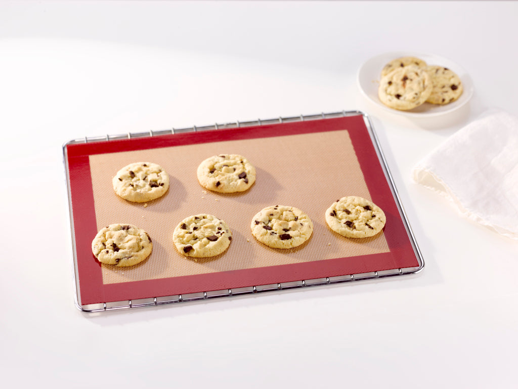 Nostik Silicone Pastry Mat 58.5x38.5 cm - Non-slip Oven Mat
