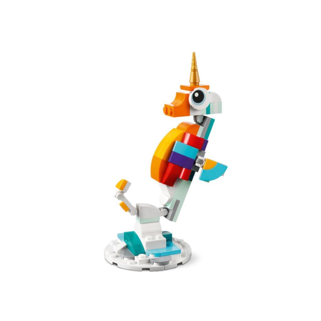 Lego Creator 3-in-1 Magical Unicorn 31140