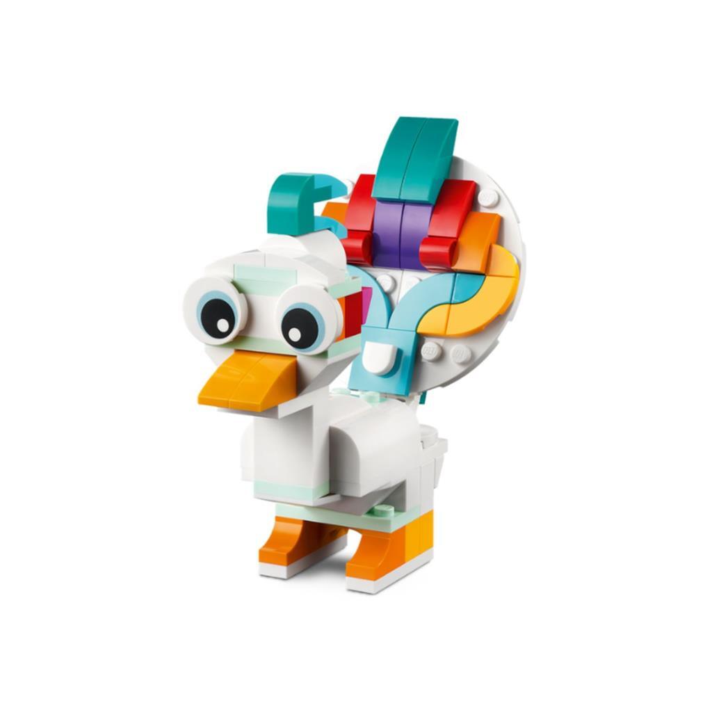 Lego Creator 3-in-1 Magical Unicorn 31140