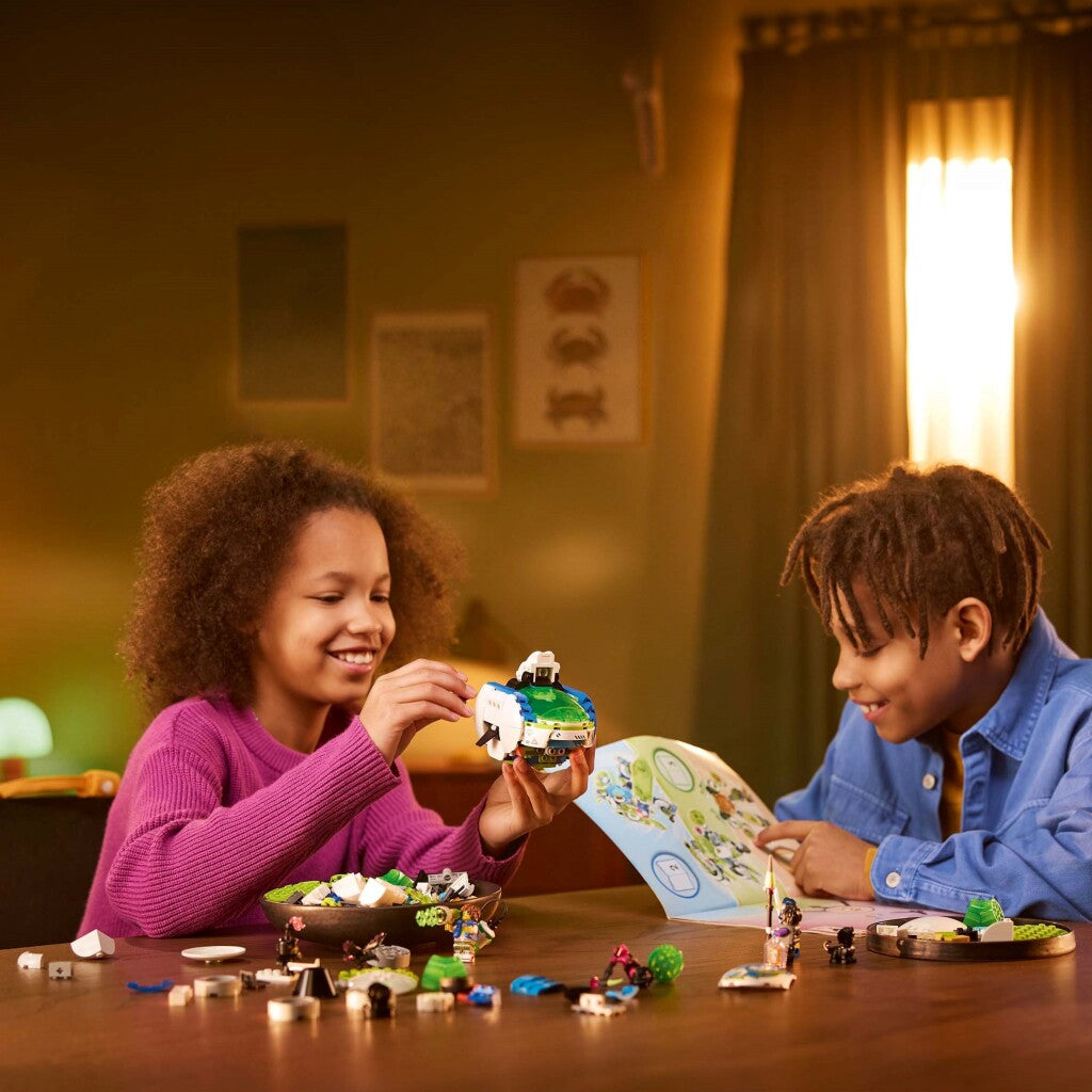 Lego Dreamzz Mateo and Z-Bob Knight Mech Building Set - 1333 Pieces