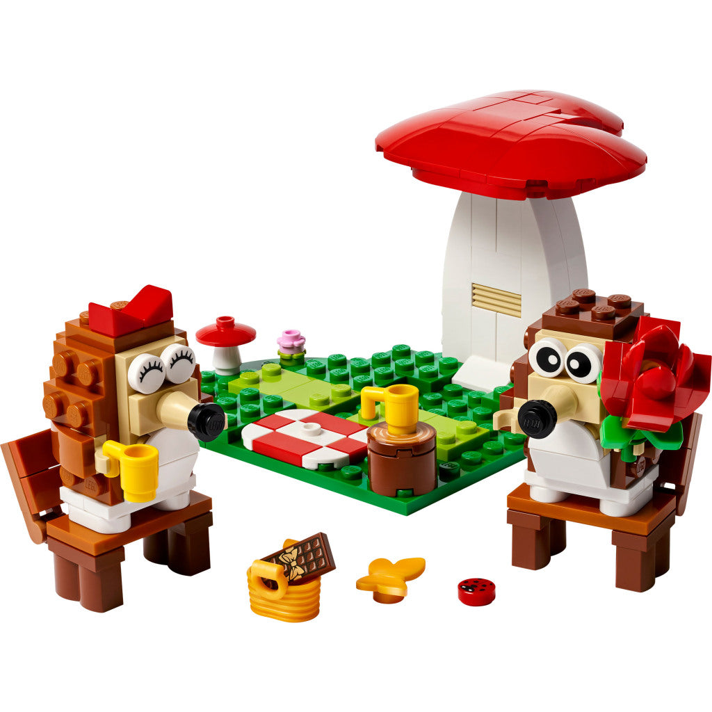 Lego Seasonal 40711 Hedgehog Picnic Set - 166 Pieces