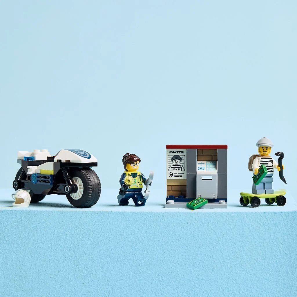Lego City Police Motorcycle Chase 60455 - Building Set for Ages 4+