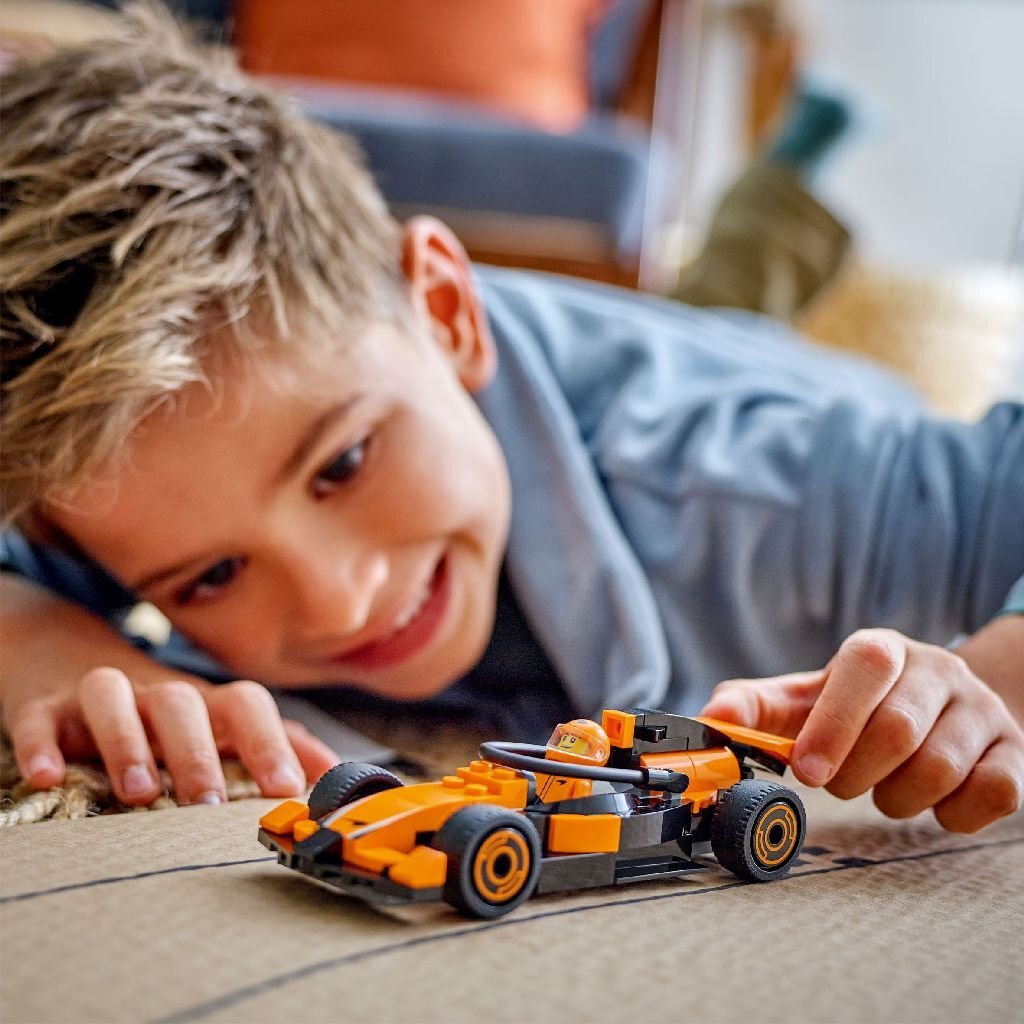 Lego City F1 Driver with McLaren Race Car 60442 - Toy Set for Ages 6+