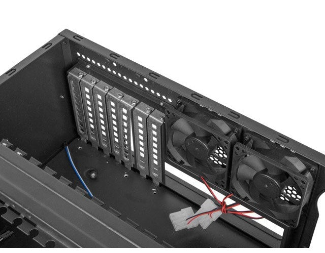 Lanberg SC01-4504-10B modular server chassis Rack (4U) afbeelding 2