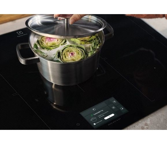 Electrolux Serie 700 EIS62453IZ Black Built-in 60 cm Zone induction hob 4 zone(s) - 7333394049441 - image 2