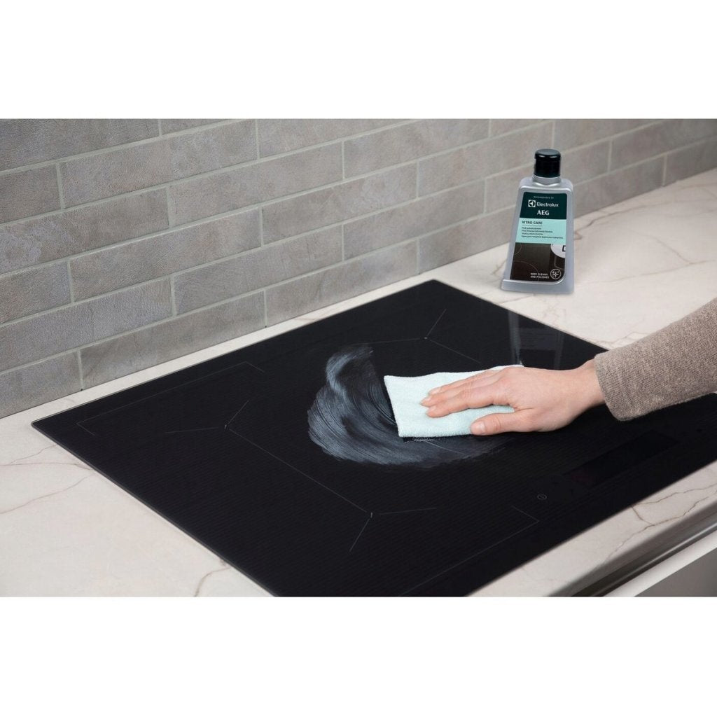 AEG Electrolux Hob Cleaner - Non-Abrasive Formula for Ceramic, Induction, Glass