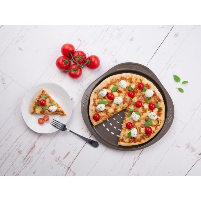 PYREX Pizza Pan - 1452055 - Perforated Metal - 32 cm