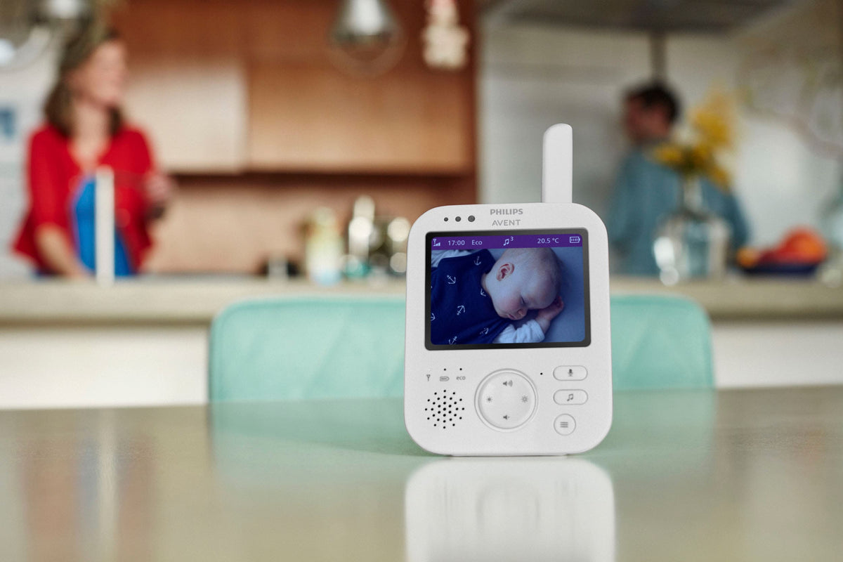 Philips AVENT - Video Baby Monitor - Connected Audio - 3.5-inch HD Screen - 300 m Range - 12-Hour Battery Life - Talk-Back Function