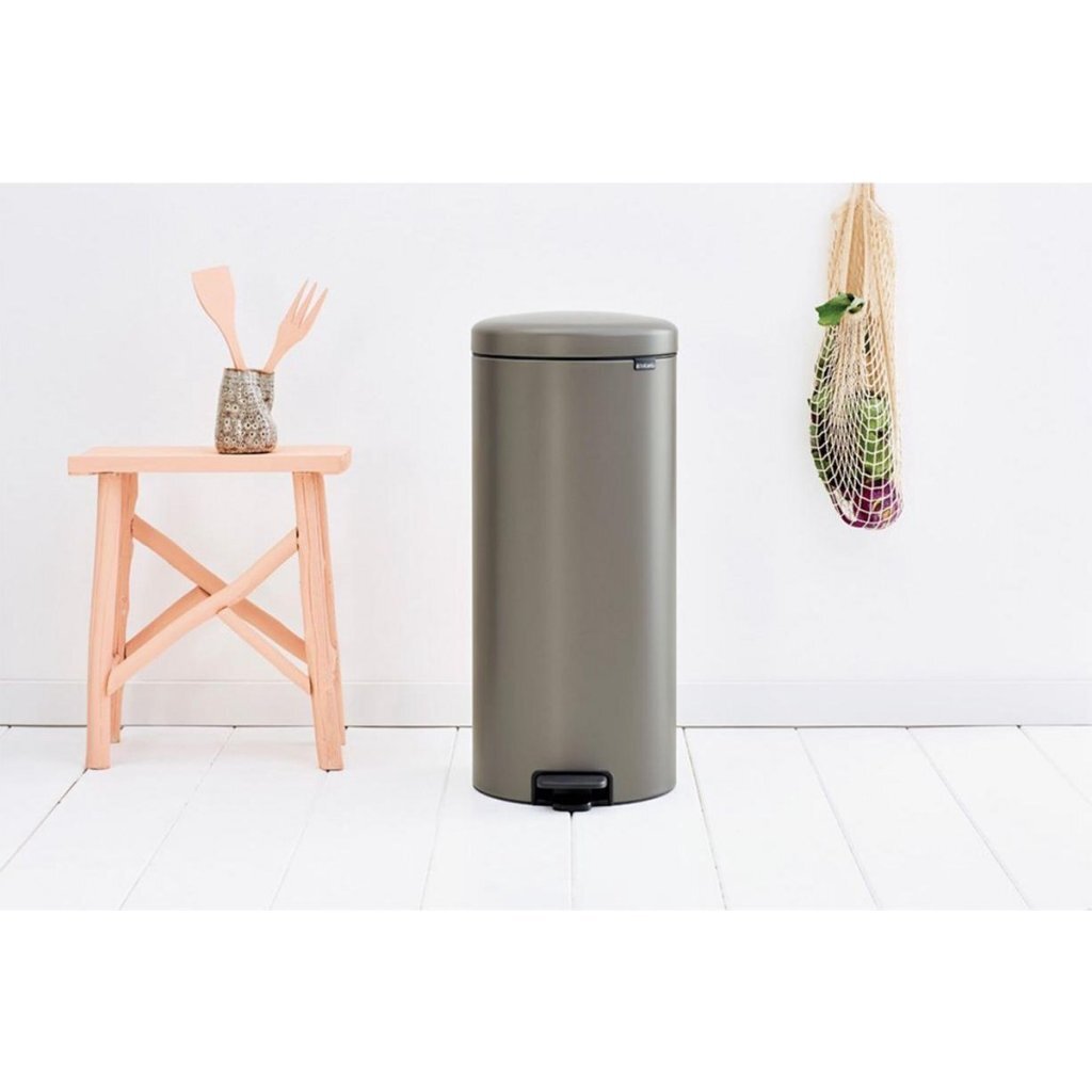 Brabantia Newicon Pedal Bin 30 L Platinum