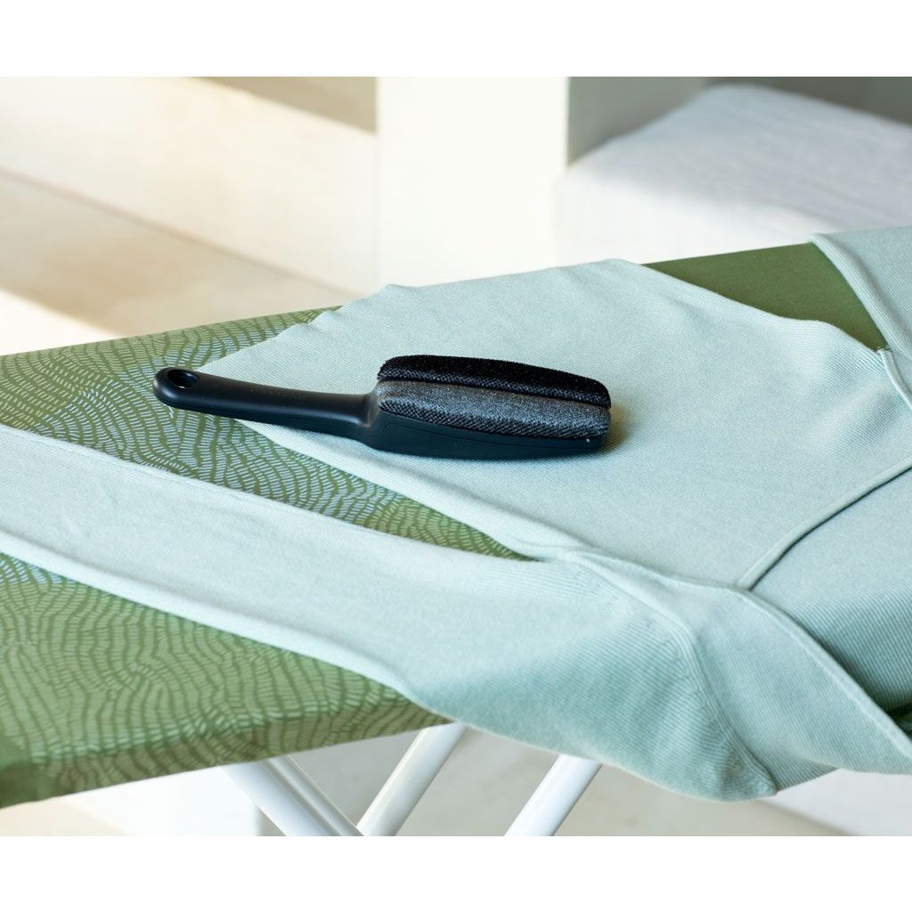 Brabantia Clothes Brush Dark Grey - Removes Pet Hair and Lint