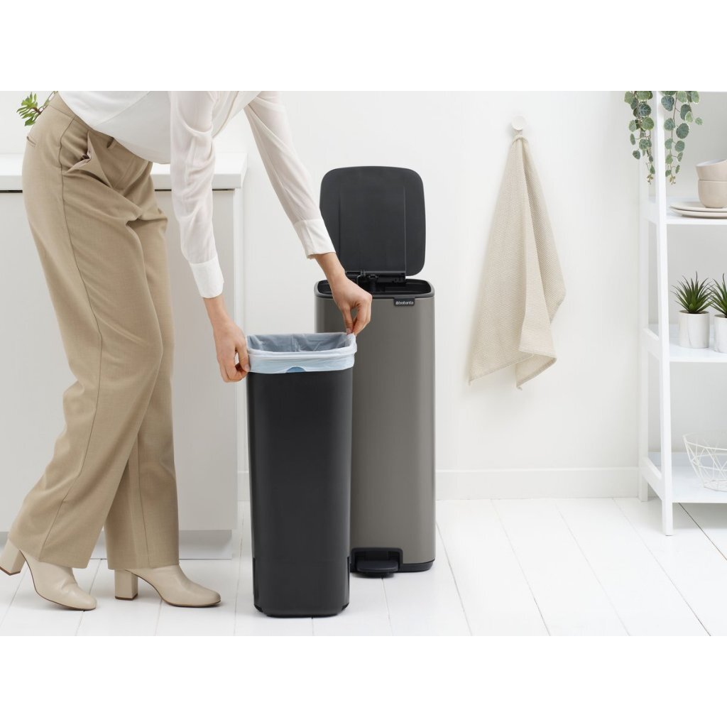 Brabantia Bo Pedal Bin 30 L Platinum