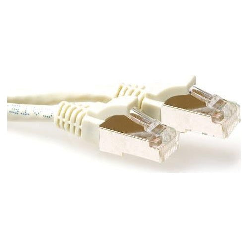 ACT Ivory 30 meter LSZH SFTP CAT6A patch cable snagless with RJ45 connectors. Cat6a s/ftp lszh sng iv 30.00m (FB7430) afbeelding 1