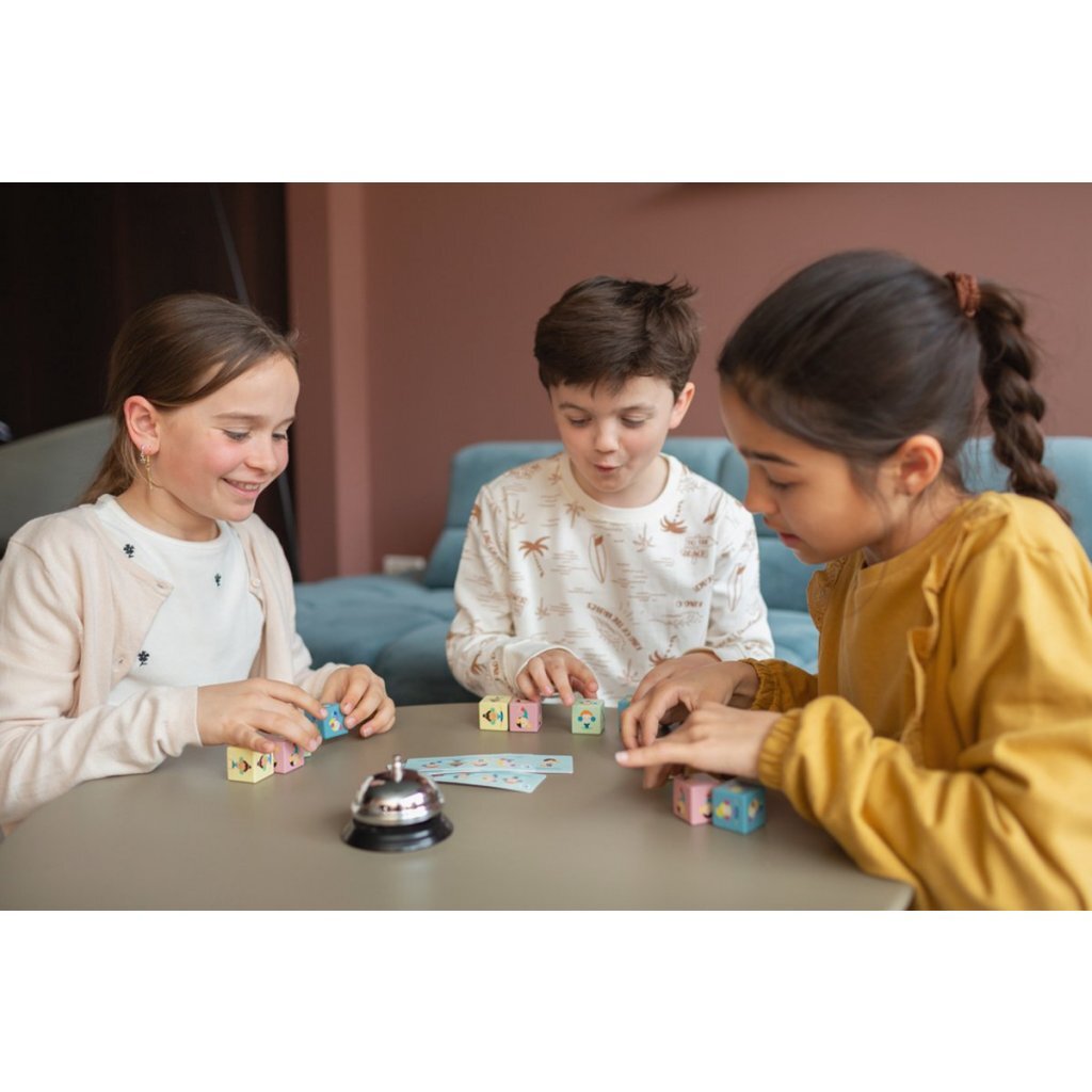 BS Toys Speedy Cubes - Wooden Puzzle Game - Fast Cube Rotation Challenge