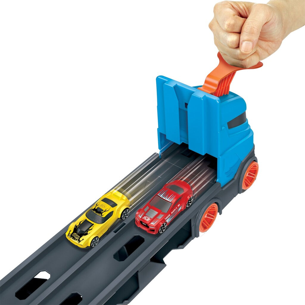 Hot Wheels Speedway Hauler + 3 Cars - For Ages 4+