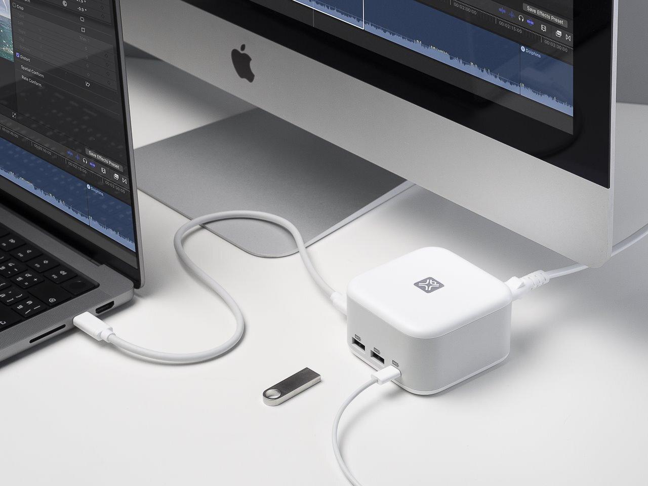 XtremeMac XWH-XCP-03 Laptop Docking Station & Port Replicator Wired USB 3.2 Gen 1 (3.1 Gen 1) Type-C White (XWH-XCP-03)
