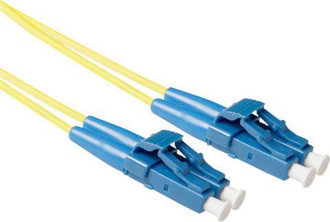 ACT 15 m LSZH Singlemode 9/125 OS2 Fiber Patch Cable Duplex LC RL1715