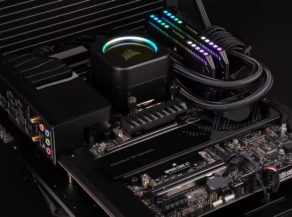 Corsair MP600 CORE XT M.2 2000 GB PCI Express 4.0 QLC 3D NAND NVMe (CSSD-F2000GBMP600CXT)