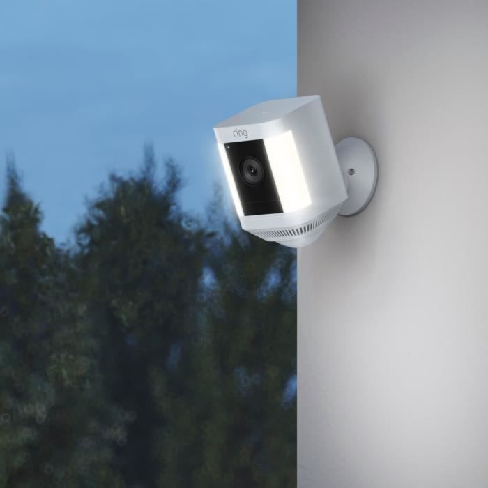 Ring Wireless Outdoor Security Camera with 1080p HD Video, Two-Way Audio, Motion-Activated Spotlights, and Alarm Siren 1080p-HD-Video