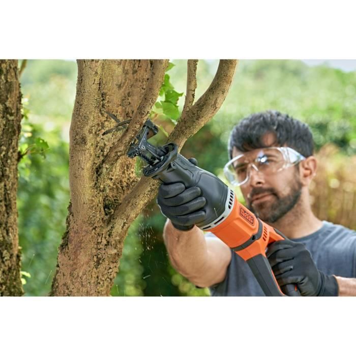 BLACK+DECKER Cordless Power Saw - BES301K-QS - 750W - Variable Speed