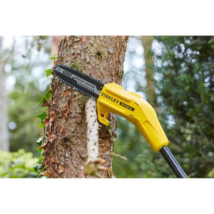 Stanley Fatmax Cordless Pole Pruner - 18V - 20 cm Chain - Up to 4.5 m - SFMCPS620M1-QW