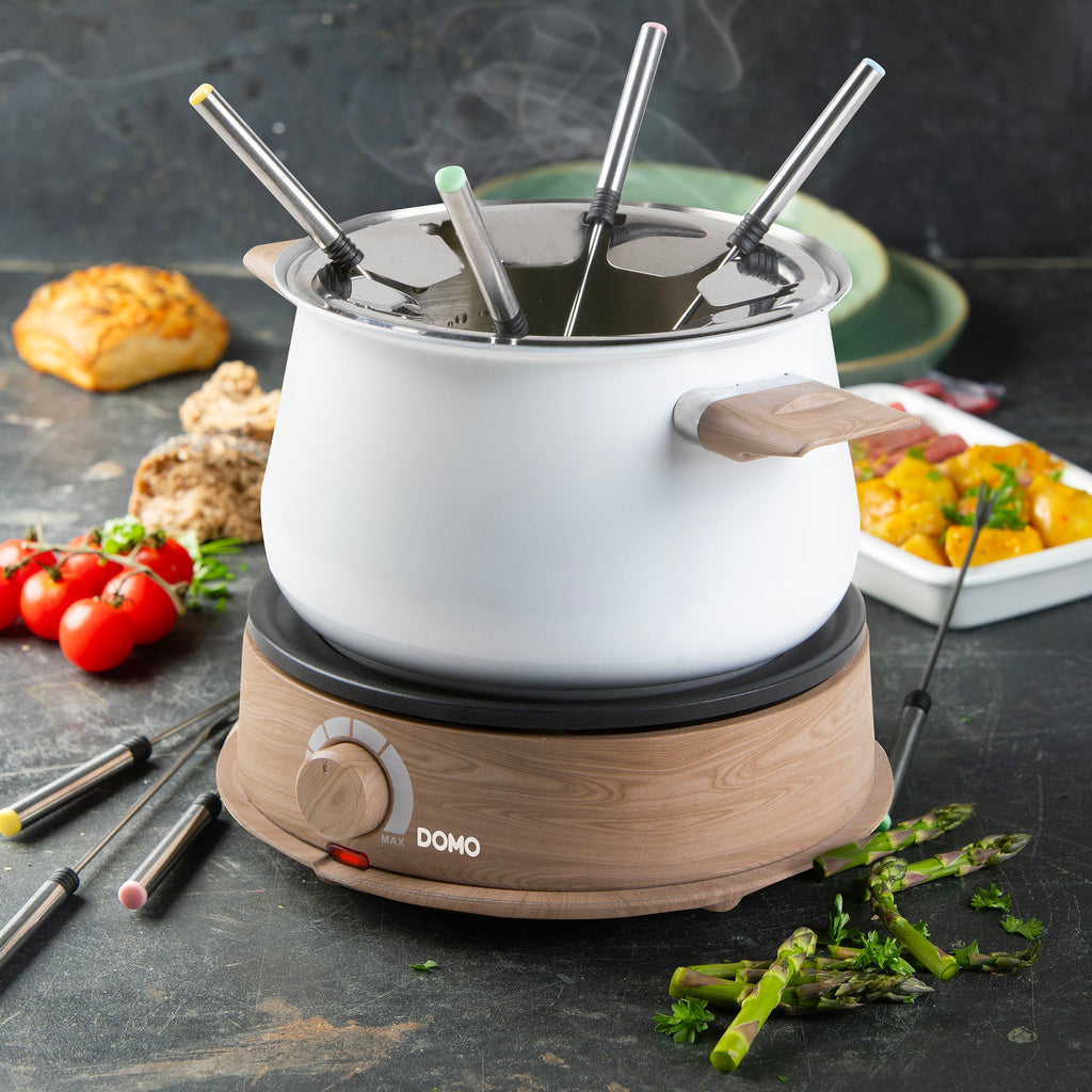 DOMO DO736F Fondue Set - 1500W - 2 L - Serves 8 - White/Wood