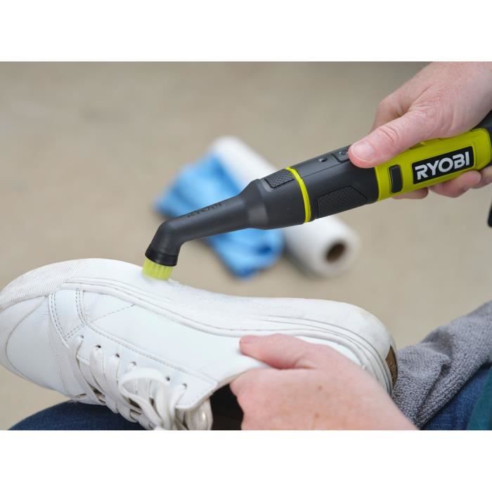 RYOBI - Detail Brush - 4V - 20 mm Diameter - 200 RPM - Includes 4 Brushes IPX7