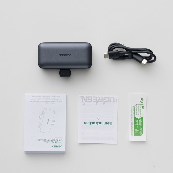 UGREEN Power Bank - 5,000 mAh - USB-C - With Stand - Black
